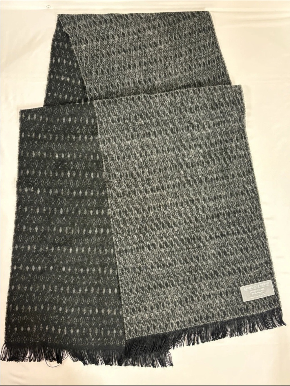 Geoffrey Beene Scarf Cashmere, Black & Grey, Stylish Wrap Scarf With Fringe